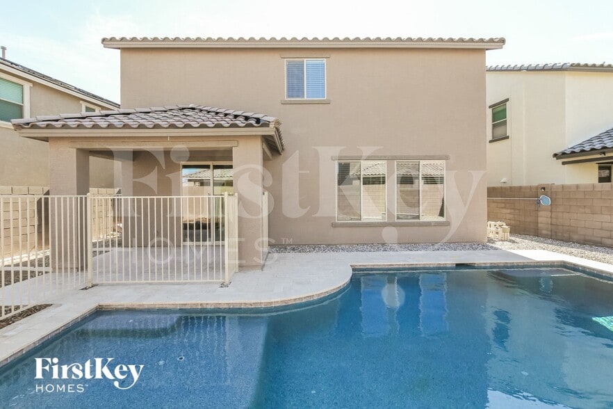 Building Photo - 12034 W Briles Rd