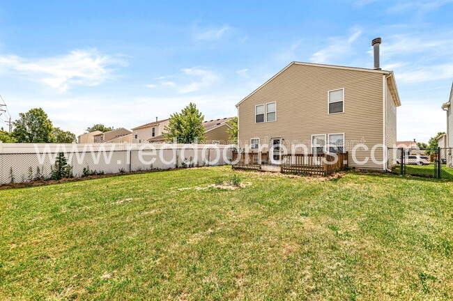 Building Photo - 76 Snowflake Cir