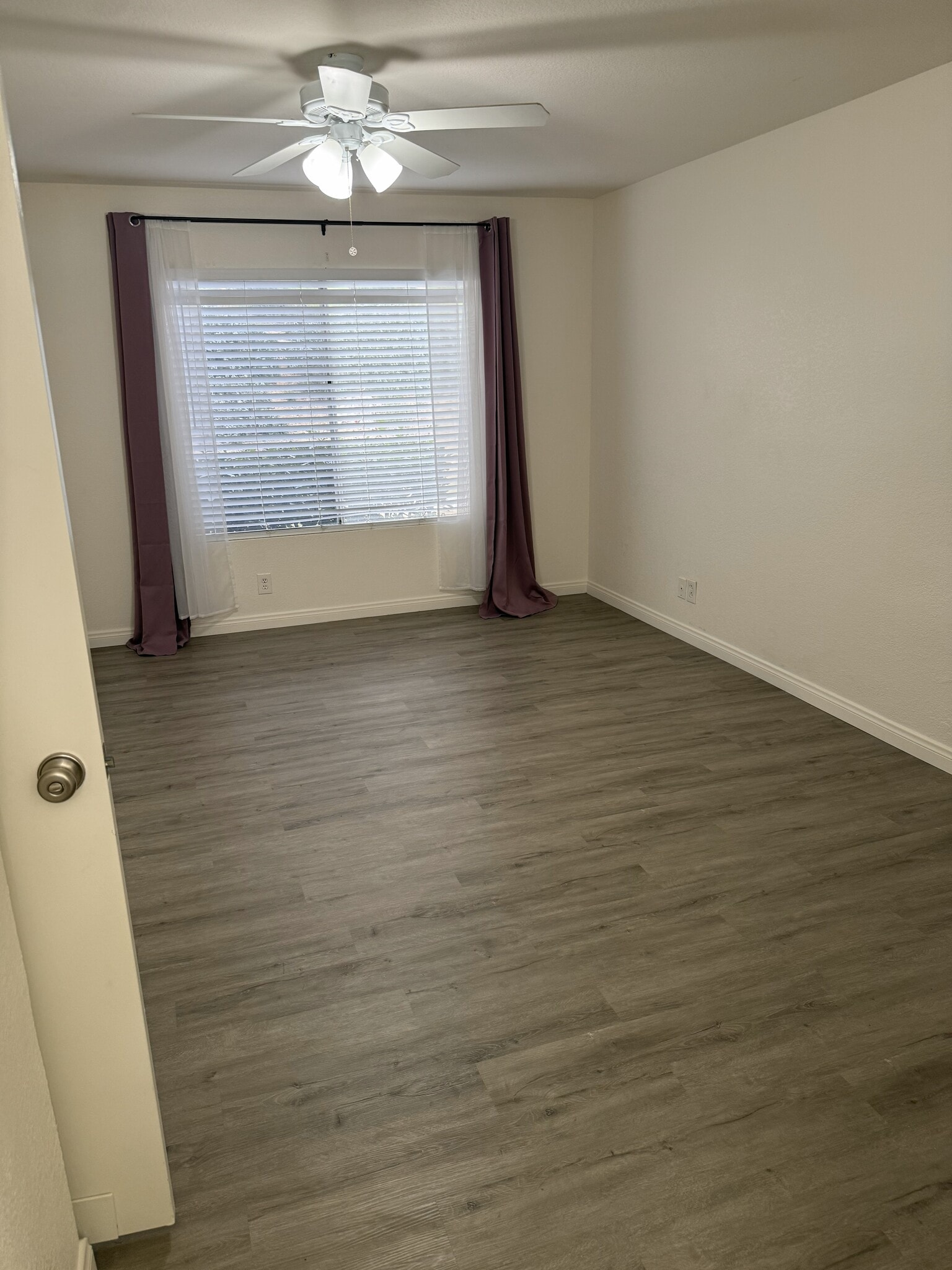 Building Photo - 11586 Fury Ln