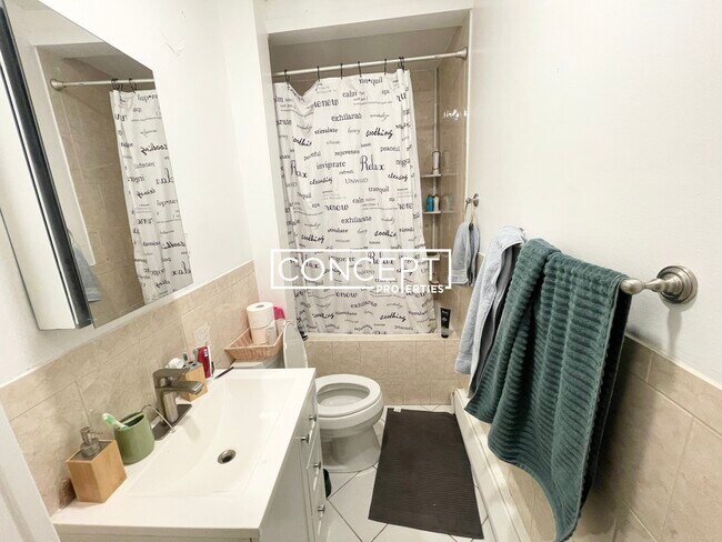 Building Photo - 8 Bickford Ave