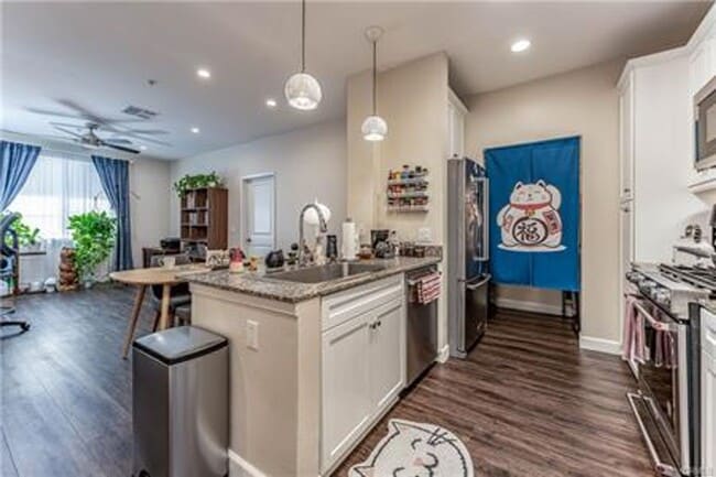 Building Photo - COMING SOON! Resort Style 2BR Condo with F...