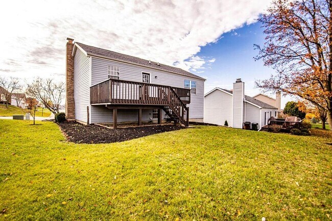 Building Photo - 5388 Leaf Back Dr