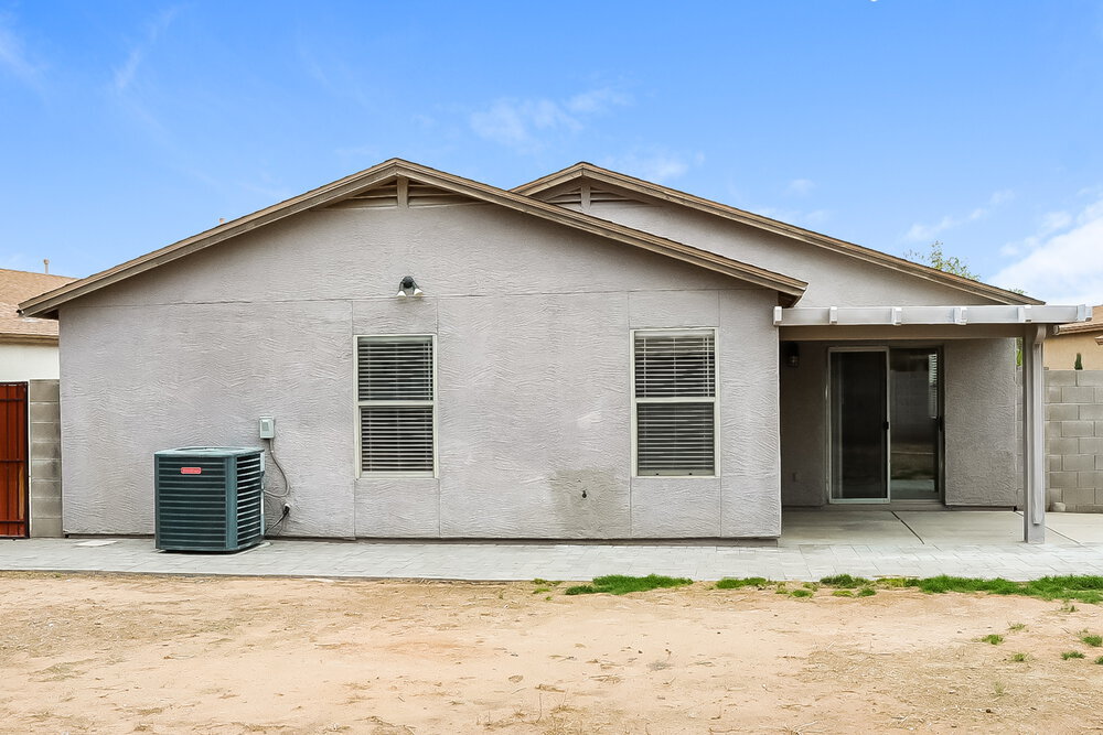 Building Photo - 1931 E Dust Devil Dr