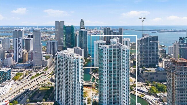 Building Photo - 92 SW 3rd St