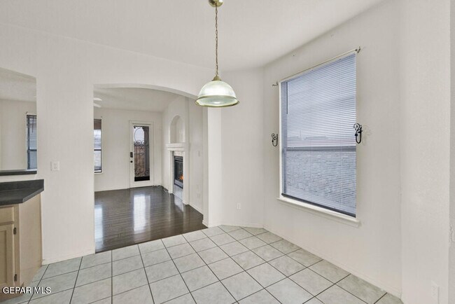 Building Photo - 9953 Marine Cir