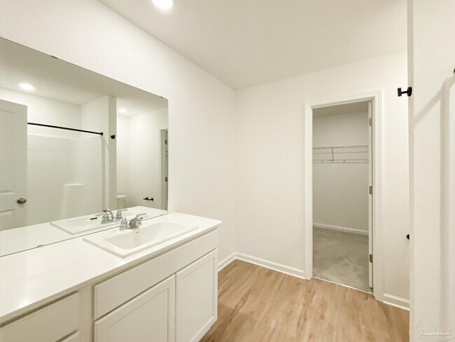 Building Photo - 4631 Carlstrom Ln
