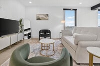 Building Photo - 116 W 3rd St