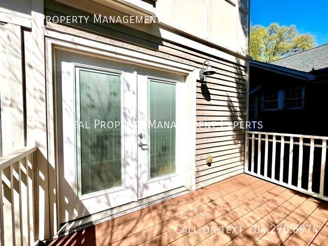 Building Photo - 729 Grandin Rd