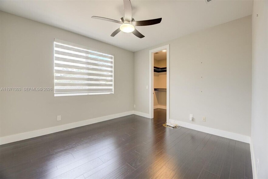 Building Photo - 619 SW 17th St