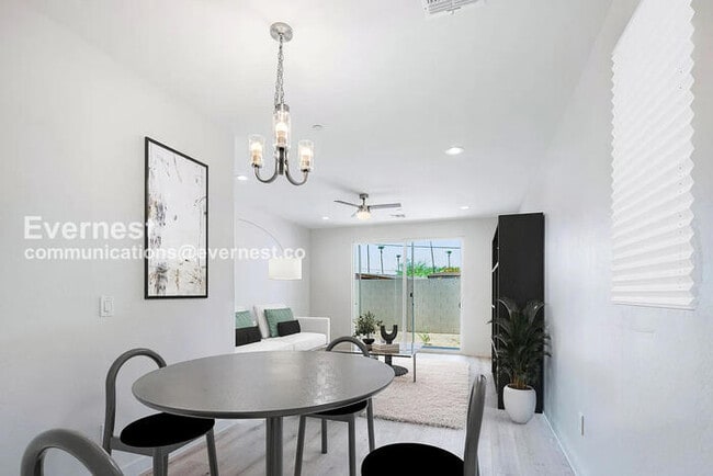 Building Photo - 1500 N 35th St