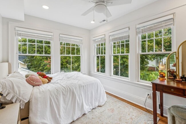 Building Photo - 501 N 41st Ave