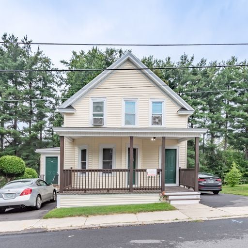 Building Photo - 179 Chestnut St