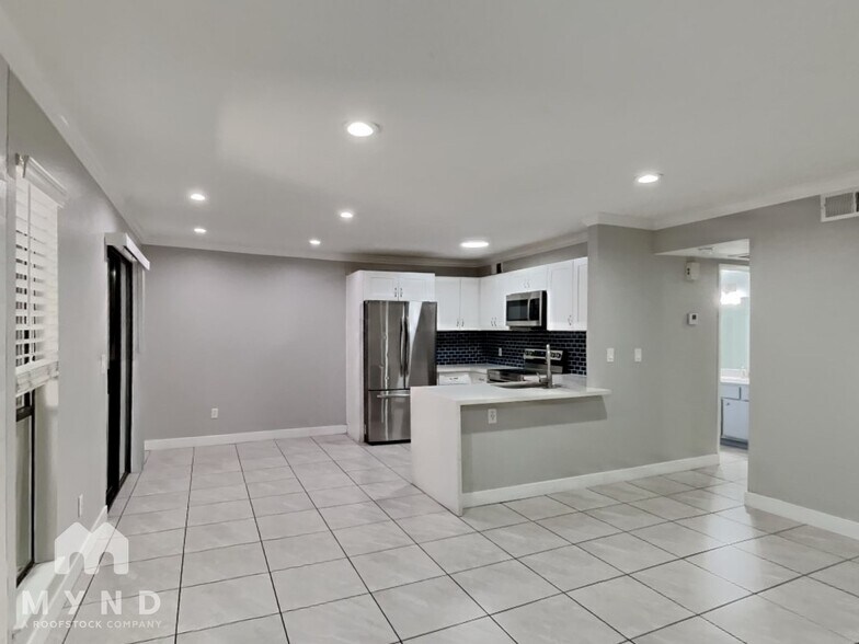 Building Photo - 4744 O'Bannon Dr