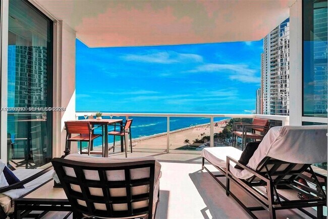 Building Photo - 18101 Collins Ave