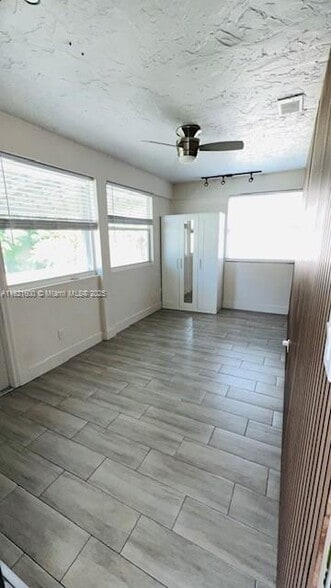 Building Photo - 21838 Rainberry Park Cir