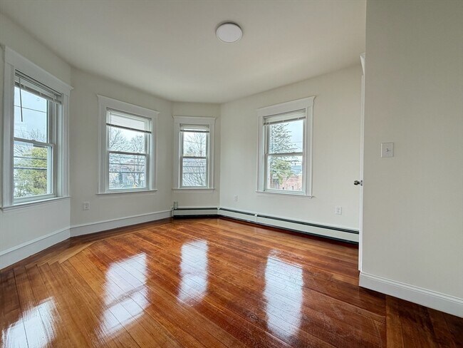 Building Photo - 0 Newbury Ave