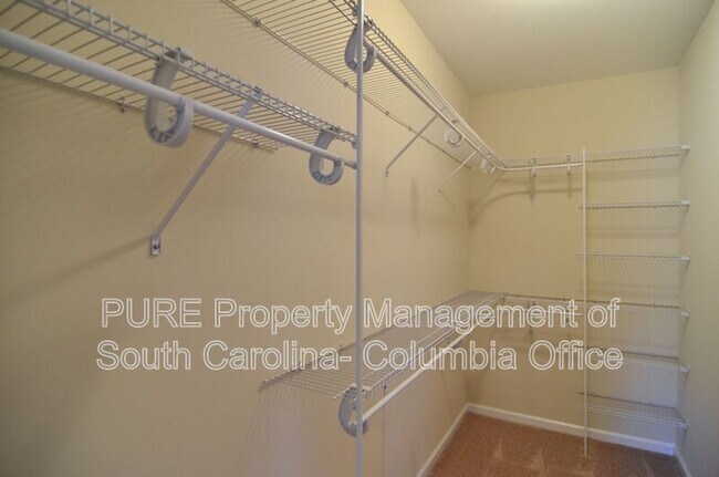 Building Photo - 242 Hawkins Creek Rd