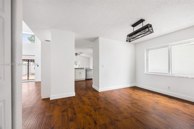 Building Photo - 8317 Bermuda Sound Way