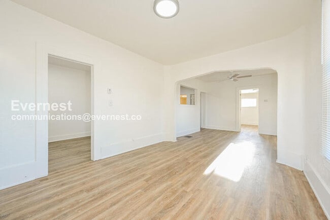 Building Photo - 4902 Meade St