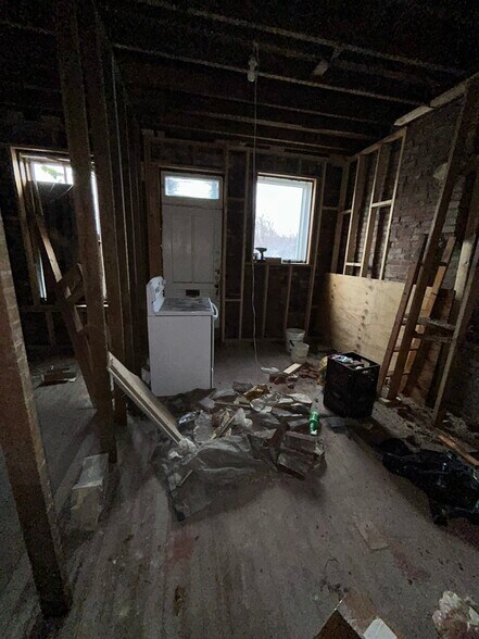 Building Photo - 4127 Turner Ave