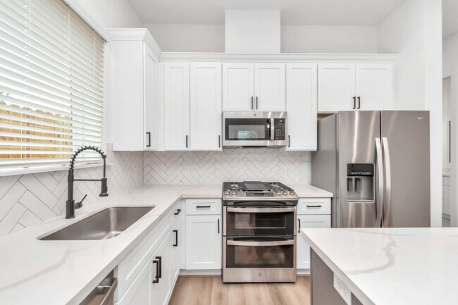 Building Photo - 3613 Rosalie St