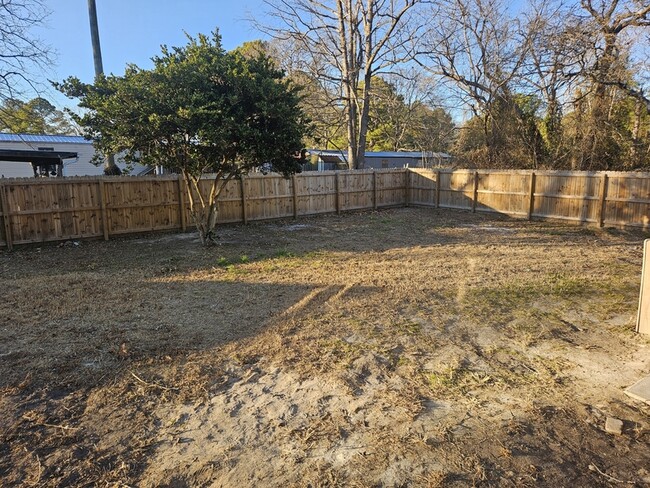 Building Photo - 4058 Nursery Rd