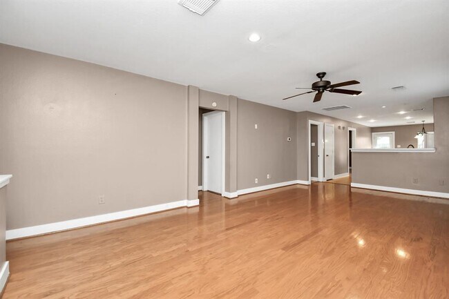Building Photo - 5806 Sonoma Ridge
