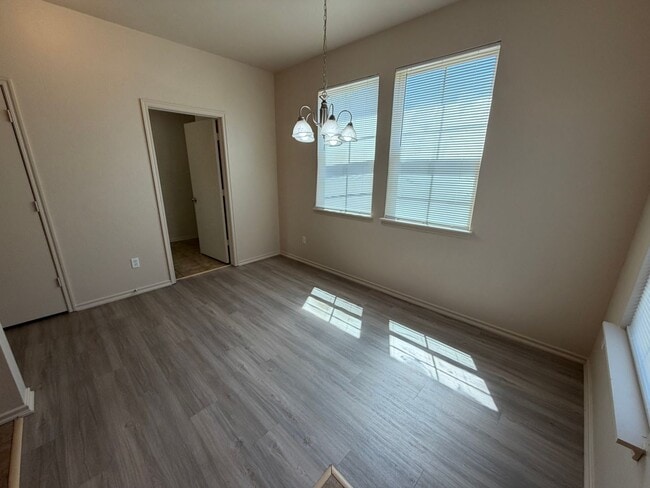 Building Photo - 200 Chalmette Dr