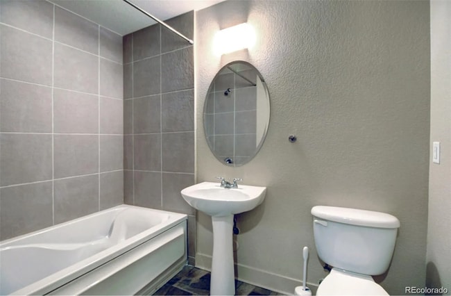 Building Photo - 2360 S Wheeling Cir