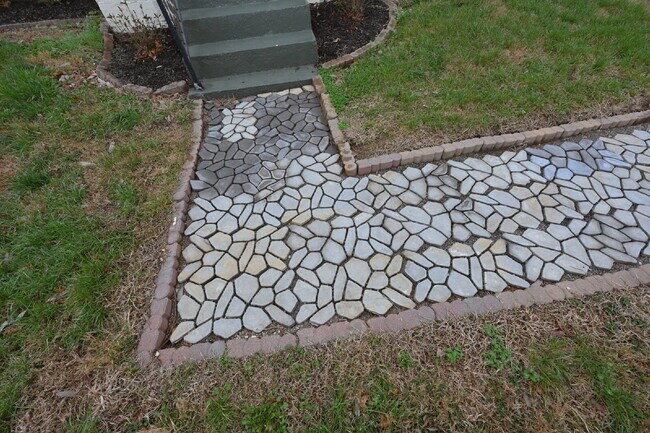 Building Photo - Renovated East Nashville Home | 3BR + Washer/Dryer + Off-Street Parking