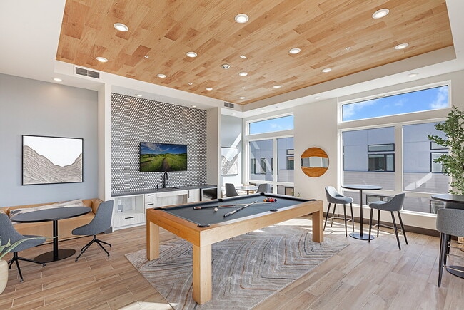 Building Photo - Maxwell Sunnyvale