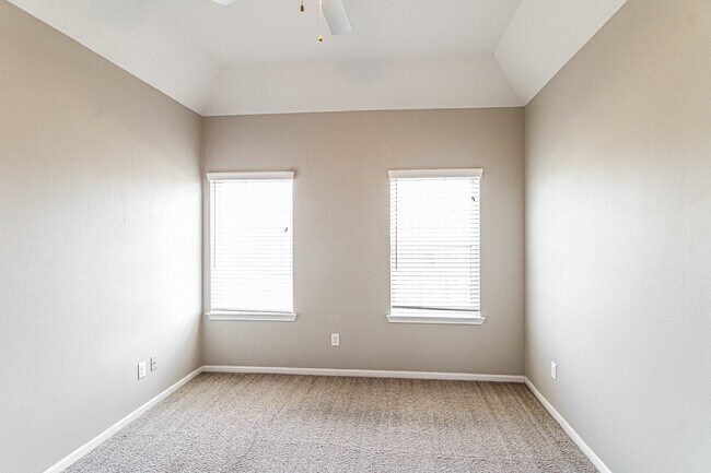 Building Photo - 3209 Youngs Meadow Ln