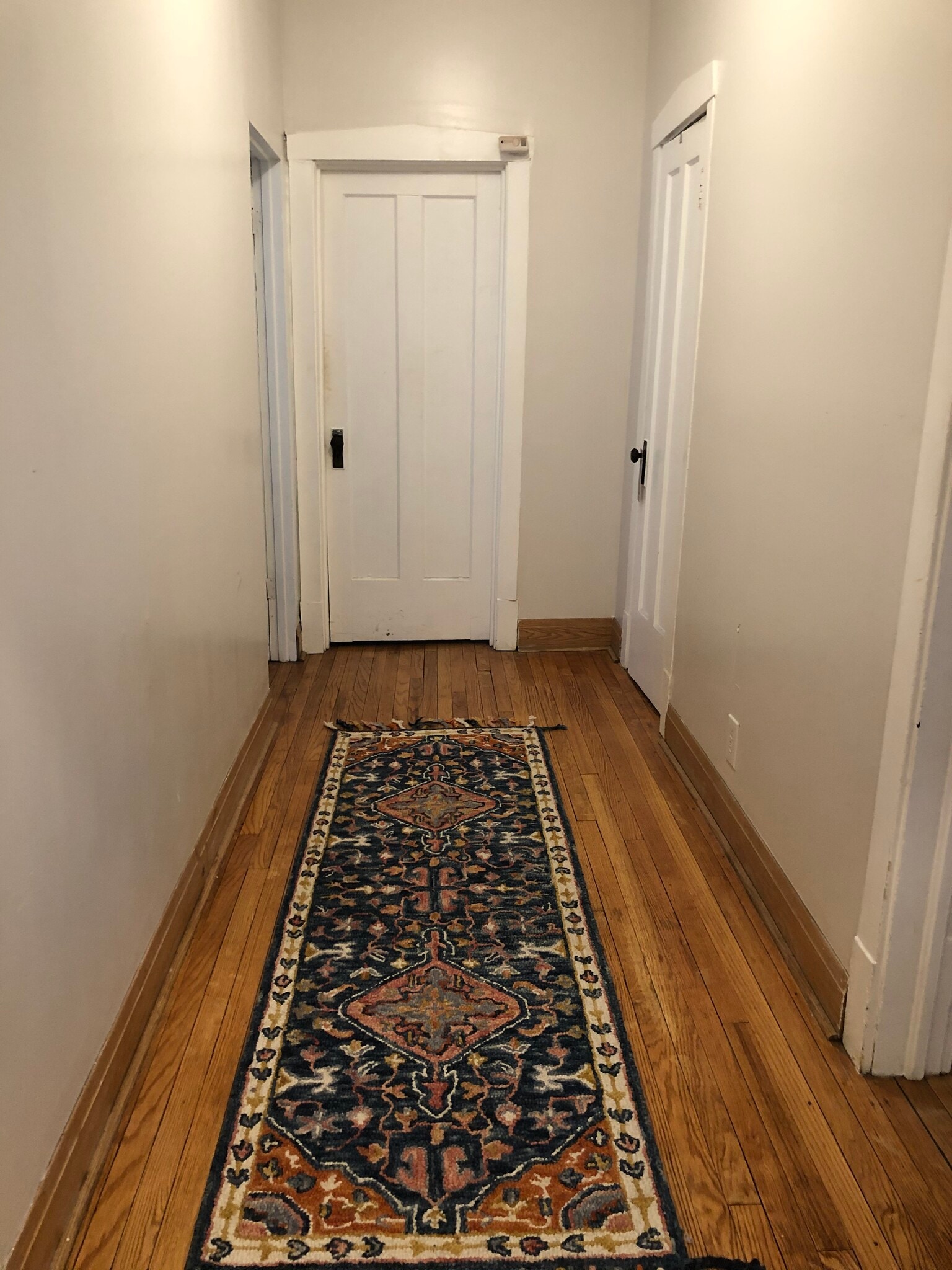 Hallway - 5551 S Kimbark Ave