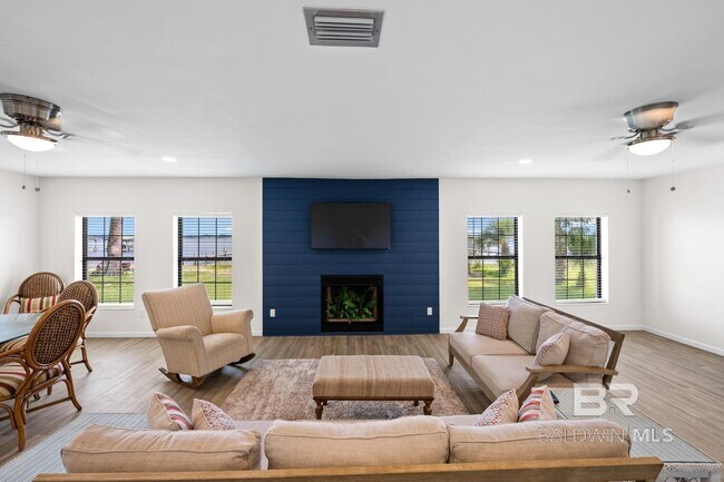 Building Photo - 35676 Boykin Blvd