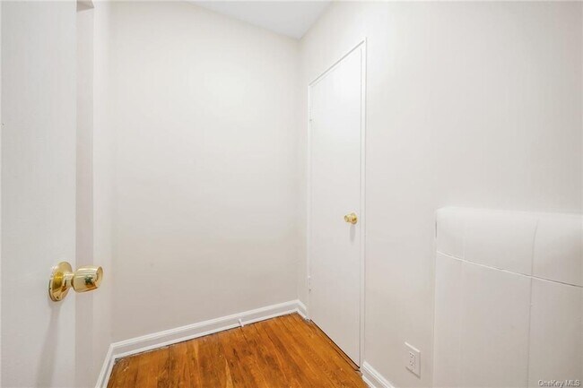 Building Photo - 70 Sherman Ave