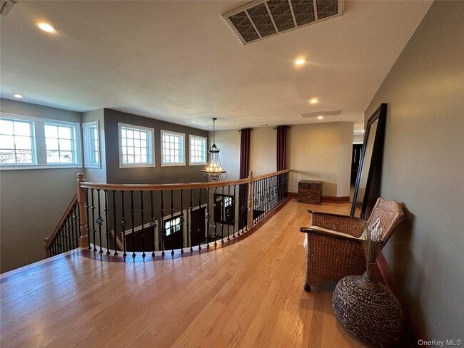 Building Photo - 183 Tahlulah Ln