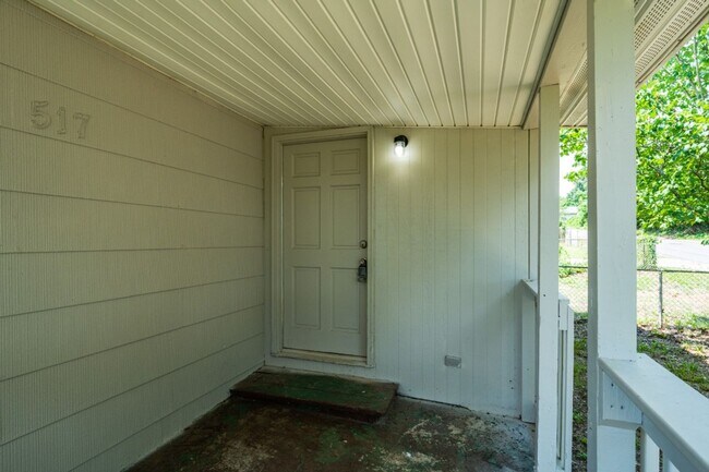 Building Photo - Beautifully Renovated Docena Home – Pet Friendly & Move-In Ready!