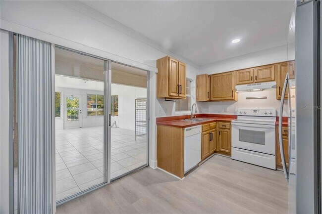 Building Photo - 727 Kensington Lake Cir