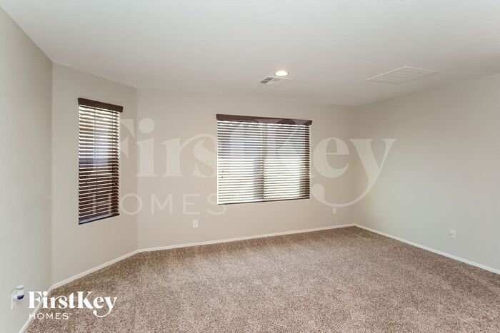 Building Photo - 7371 Cobbhan Dr