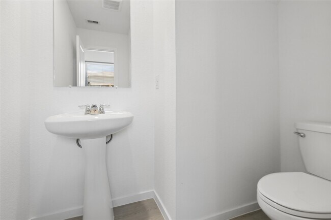 Building Photo - 18242 Via Aurelia Dr