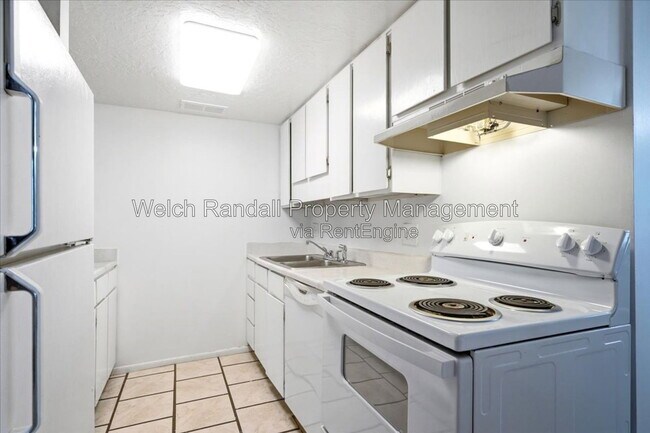 Building Photo - 2638 W 5625 S
