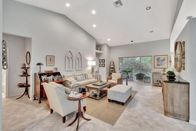 Building Photo - 7942 Laina Ln