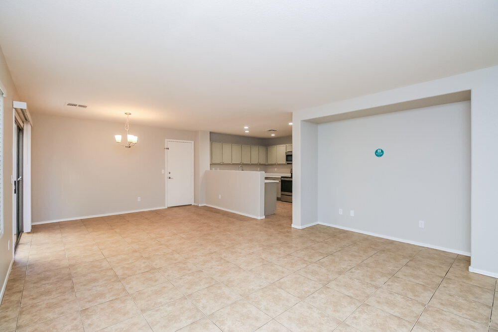 Building Photo - 3931 E Jasper Dr
