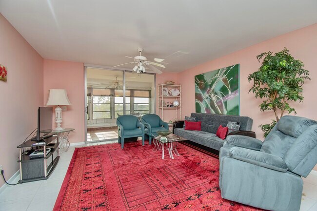 Building Photo - 14671 Bonaire Blvd