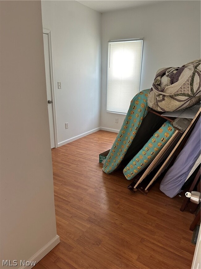 Building Photo - 1439 E 31st St