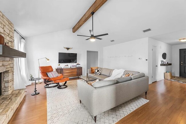 Building Photo - 8303 Red Willow Dr