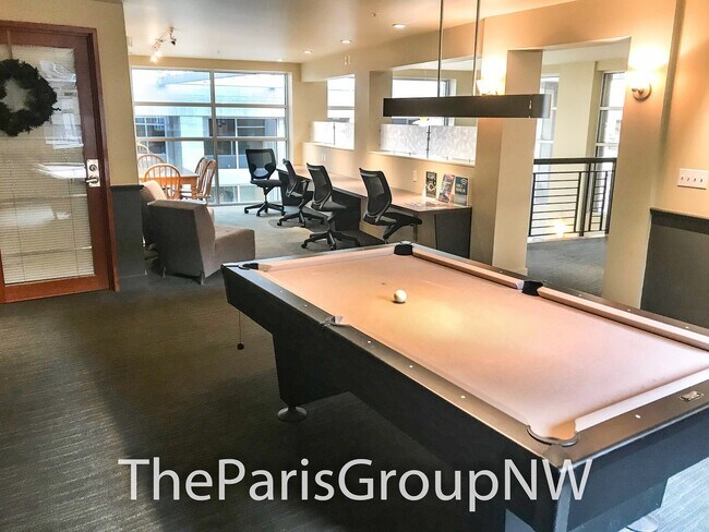 Building Photo - Fabulous Capitol Hill Condo w/View & Tons of Amenities!