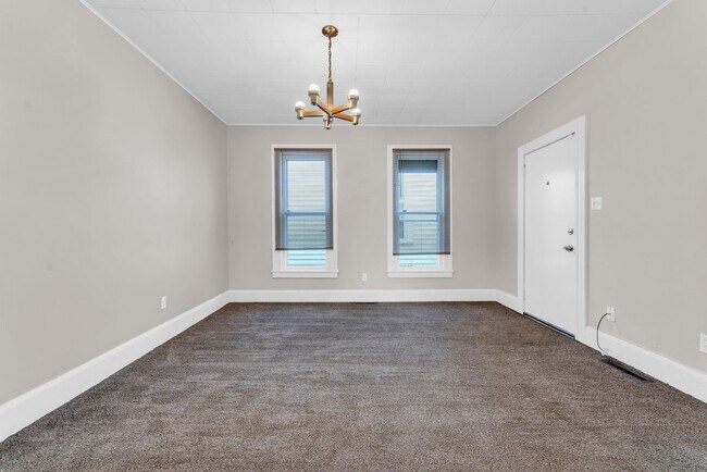 Building Photo - Charming Home with Updates and Covered Porch - A Must-See!