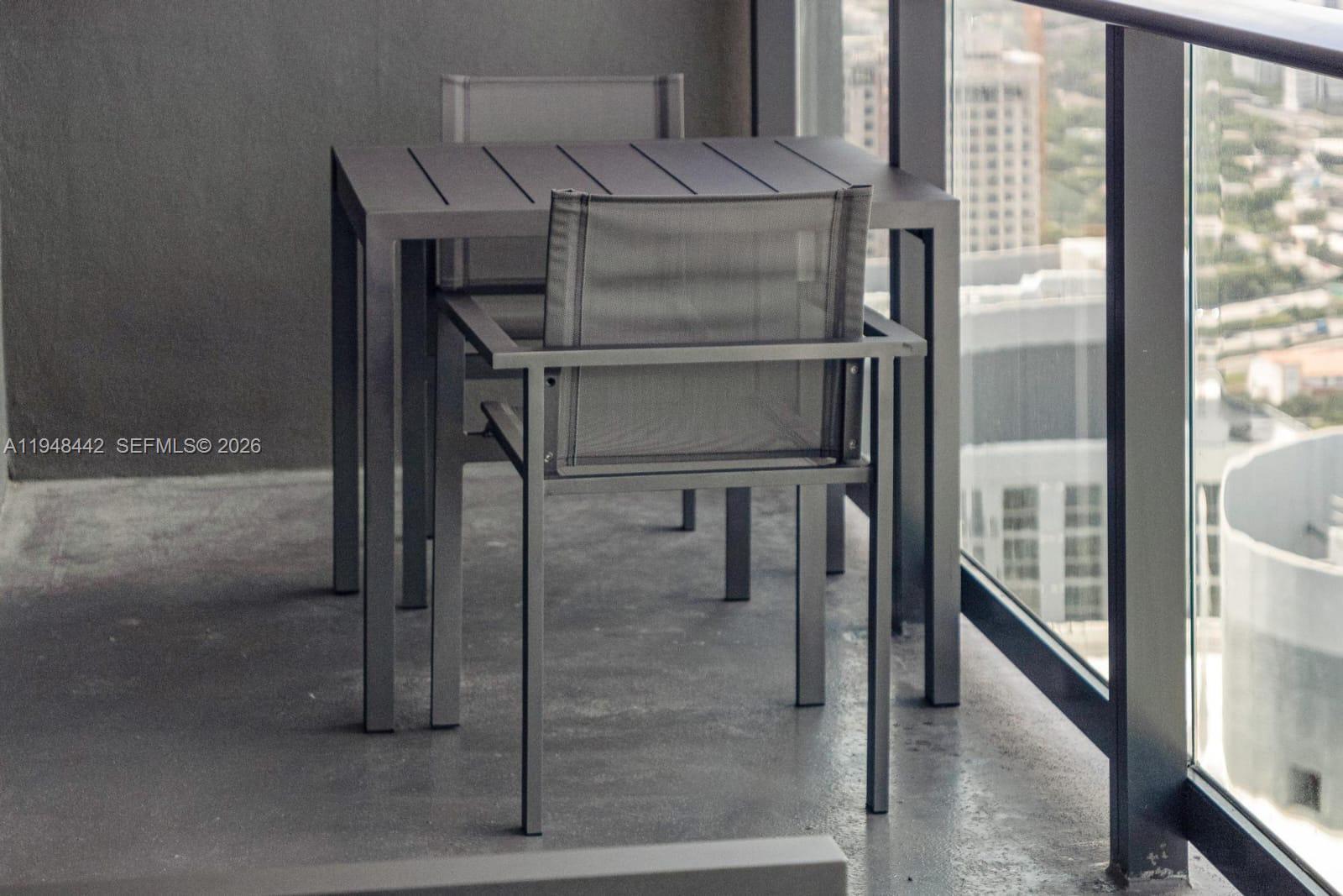 Building Photo - 159 NE 6th St