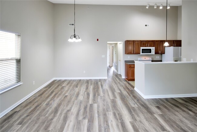 Building Photo - 139 Stonewall Creek Dr